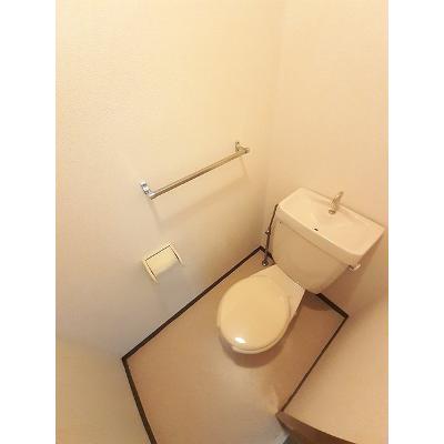 ソレイユ横須賀 202【管理NO：1-005463301-02020】 ★家具家電は申し込み後に搬入します 2026年07月中旬入居可能の物件画像