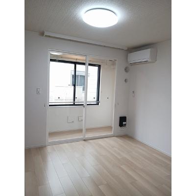 フェリスⅢ 101【管理NO：1-027781601-01010】 ★家具家電は申し込み後に搬入しますの物件画像