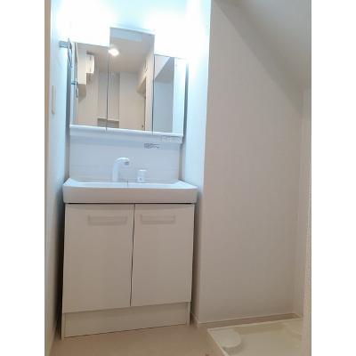 カメリアⅡ 103【管理NO：1-026099001-01030】 ★家具家電は申し込み後に搬入します 2026年08月中旬入居可能の物件画像