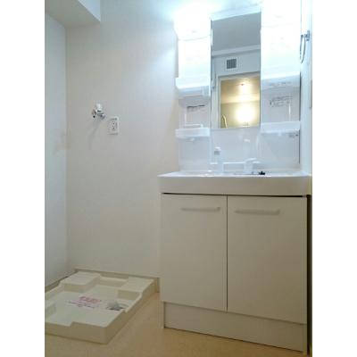 クレール 201【管理NO：1-019848301-02010】 ★家具家電は申し込み後に搬入します★の物件画像