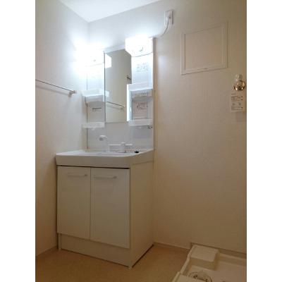 ソレイユⅡ 201【管理NO：1-019672202-02010】 ★家具家電は申し込み後に搬入します★の物件画像