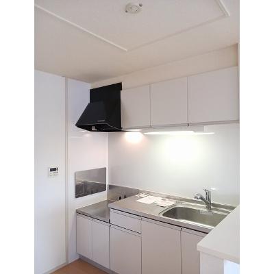 エトワール 203【管理NO：1-019631801-02030】 ★家具家電は申し込み後に搬入しますの物件画像
