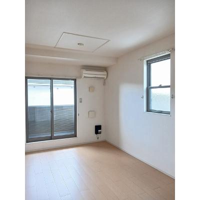 グッドライフＢ 201【管理NO：1-017554502-02010】 ★家具家電は申し込み後に搬入します★の物件画像
