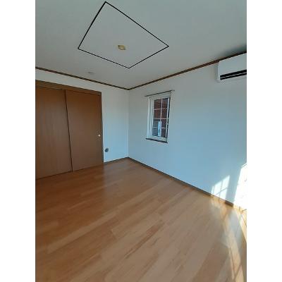 プラティークⅡ 103【管理NO：1-011771201-01030】 ★家具家電は申し込み後に搬入しますの物件画像