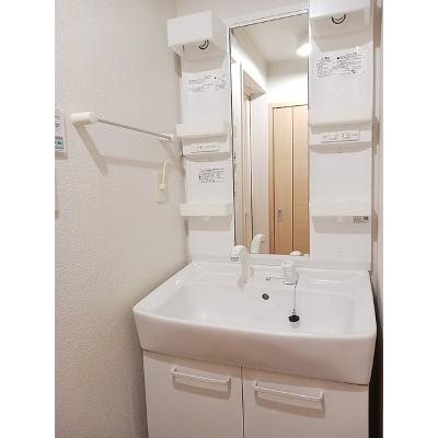 サンパール 202【管理NO：1-016004601-02020】 ★家具家電は申し込み後に搬入します★の物件画像