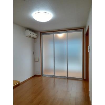 フィオーレ西都 103【管理NO：1-015069001-01030】 ★家具家電は申し込み後に搬入します 2026年07月下旬入居可能の物件画像