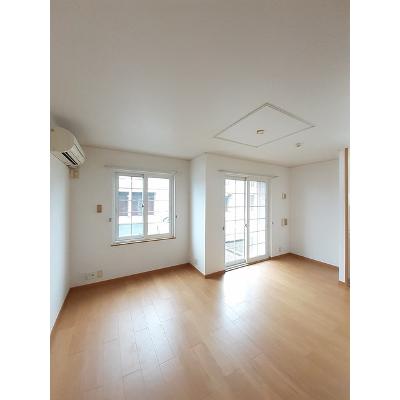 Ｃｉｅｌｏ　Ｓｅｒｅｎｏ 105【管理NO：1-014156401-01040】 ★家具家電は申し込み後に搬入しますの物件画像