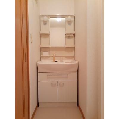 Ｃｉｅｌｏ　Ｓｅｒｅｎｏ 105【管理NO：1-014156401-01040】 ★家具家電は申し込み後に搬入しますの物件画像