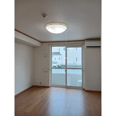 ジェルメⅠ 102【管理NO：1-012878301-01020】 ★家具家電は申し込み後に搬入しますの物件画像