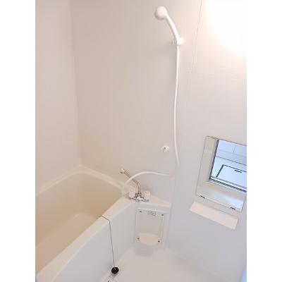 クレストール港 101【管理NO：1-009390101-01010】 ★家具家電は申し込み後に搬入しますの物件画像