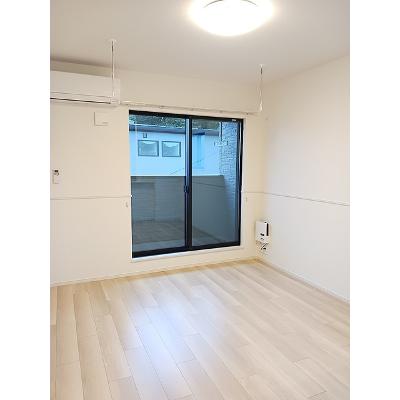 アナンド・ニワス 203【管理NO：1-028628901-02030】 ★家具家電は申し込み後に搬入しますの物件画像