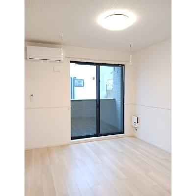 アナンド・ニワス 103【管理NO：1-028628901-01030】 ★家具家電は申し込み後に搬入しますの物件画像