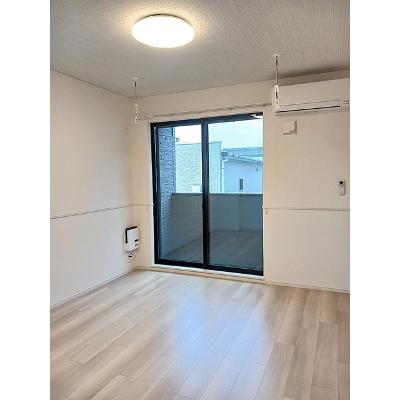 アナンド・ニワス 101【管理NO：1-028628901-01010】 ★家具家電は申し込み後に搬入しますの物件画像