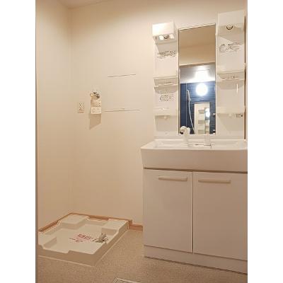 エーデル・ハイム西都台 205【管理NO：1-015459901-02040】 ★家具家電は申し込み後に搬入します 2026年07月下旬入居可能の物件画像