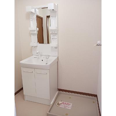グランシャリオＢ 201【管理NO：1-011334502-02010】 ★家具家電は申し込み後に搬入します★の物件画像