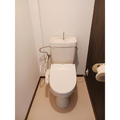 グリーンパーク 302【管理NO：1-003886201-03020】 ★家具家電は申し込み後に搬入します★の物件画像