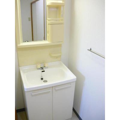 ウイングコート 101【管理NO：1-099074501-01010】 ★家具家電は申し込み後に搬入します 2026年07月上旬入居可能の物件画像