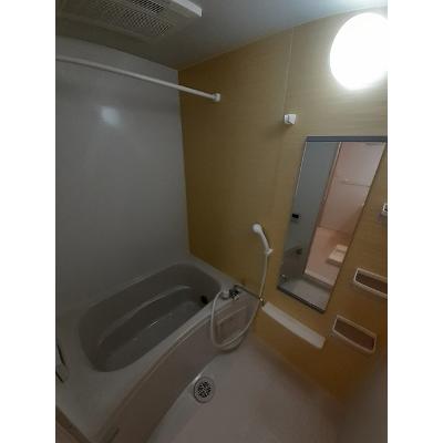 シャイン 101【管理NO：1-018553301-01010】 ★家具家電は申し込み後に搬入しますの物件画像