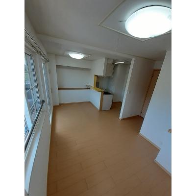 ローレル 202【管理NO：1-015974501-02020】 2026年08月上旬入居可能の物件画像