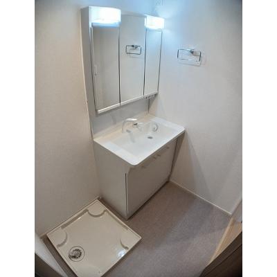 ヒカルサ豊橋小池 301【管理NO：1-028441301-03010】 ★家具家電は申し込み後に搬入しますの物件画像