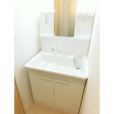 ラ・ルミエール 102【管理NO：1-021313101-01020】 ★家具家電は申し込み後に搬入しますの物件画像