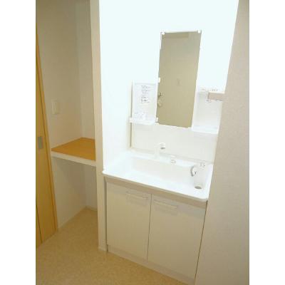 レスペランス 101【管理NO：1-020894701-01010】 ★家具家電は申し込み後に搬入しますの物件画像