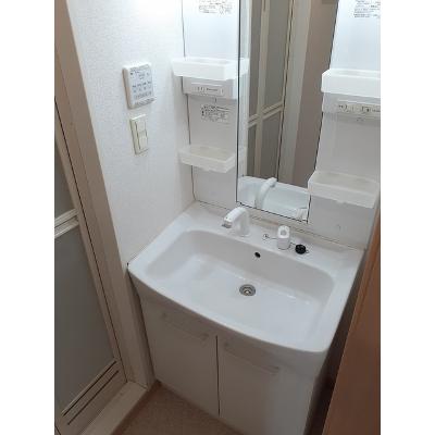 グランツ・エル 201【管理NO：1-016859701-02010】 ★家具家電は申し込み後に搬入しますの物件画像
