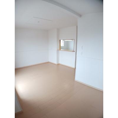 ソレイユ　一番館 201【管理NO：1-016509501-02010】 ★家具家電は申し込み後に搬入します★の物件画像
