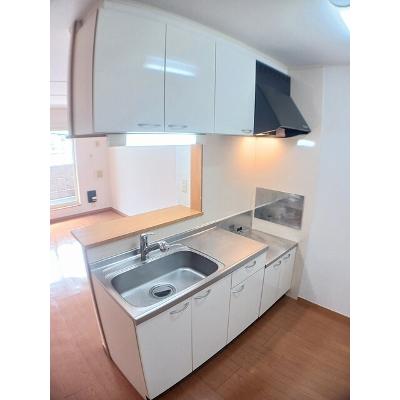 宇塚ハイツ 201【管理NO：1-013966301-02010】 ★家具家電は申し込み後に搬入しますの物件画像