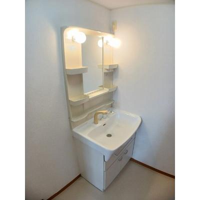 宇塚ハイツ 201【管理NO：1-013966301-02010】 ★家具家電は申し込み後に搬入しますの物件画像