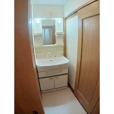 サンフレスト 203【管理NO：1-013930201-02030】 ★家具家電は申し込み後に搬入します★の物件画像