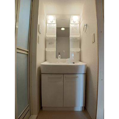 ライグッド　Ⅰ 201【管理NO：1-017103201-02010】 ★家具家電は申し込み後に搬入します★の物件画像