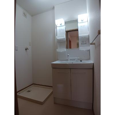プリムローズＢ 101【管理NO：1-014285402-01010】 ★家具家電は申し込み後に搬入しますの物件画像