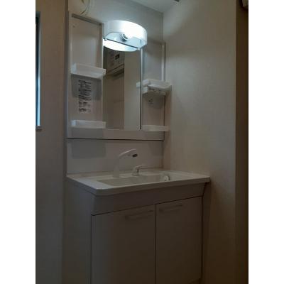雅 203【管理NO：1-023430201-02030】 ★家具家電は申し込み後に搬入します 2026年07月下旬入居可能の物件画像