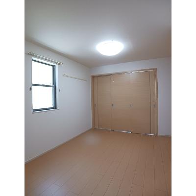 サングリア 101【管理NO：1-017396401-01010】 ★家具家電は申し込み後に搬入しますの物件画像