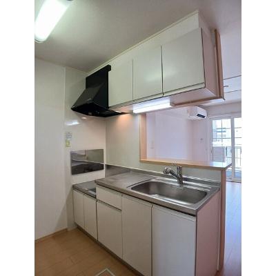ブルックサイドビレッジ　Ⅱ 102【管理NO：1-015662202-01020】 ★家具家電は申し込み後に搬入します★の物件画像