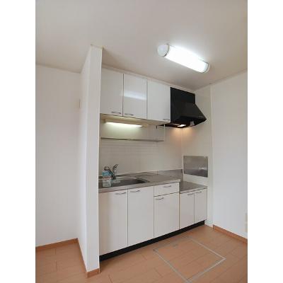 カーサ・ソレイユ　Ｂ 101【管理NO：1-015386701-01010】 ★家具家電は申し込み後に搬入しますの物件画像