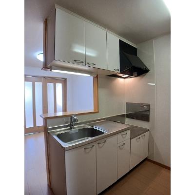スウィートノーブルＡ 103【管理NO：1-015313001-01030】 ★家具家電は申し込み後に搬入します★の物件画像