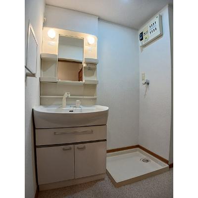 カーサ・モデルノ 205【管理NO：1-014663501-02040】 ★家具家電は申し込み後に搬入します★ ★2026年08月下旬入居可能★の物件画像