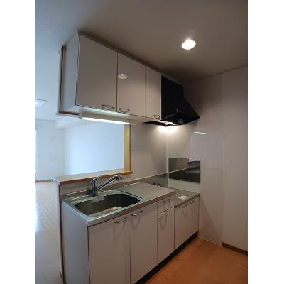 サニーヒル 202【管理NO：1-014628001-02020】 ★家具家電は申し込み後に搬入します★の物件画像