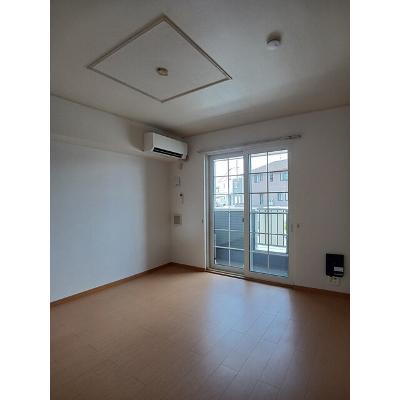 プリムローズＡ 102【管理NO：1-014285401-01020】 ★家具家電は申し込み後に搬入しますの物件画像