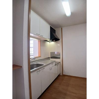 トミーハウス 201【管理NO：1-013786701-02010】 ★家具家電は申し込み後に搬入しますの物件画像