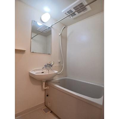 エルディムティンクル 201【管理NO：1-003672601-02010】 ★家具家電は申し込み後に搬入しますの物件画像