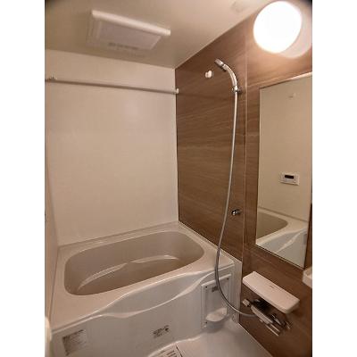 ロンドベル 101【管理NO：1-027894301-01010】 ★家具家電は申し込み後に搬入しますの物件画像