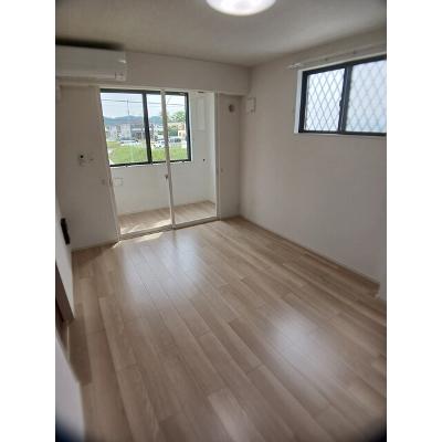 ラトゥール・エヌ 103【管理NO：1-027469401-01030】 ★家具家電は申し込み後に搬入しますの物件画像
