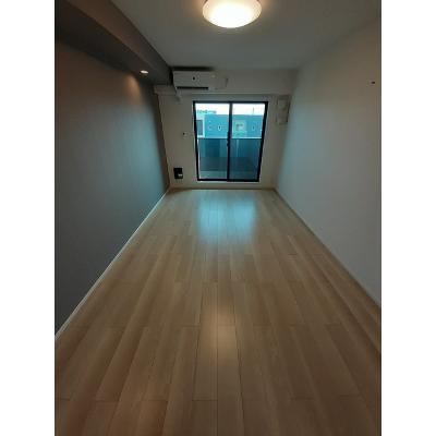 グランシュテル 305【管理NO：1-027455901-03040】 ★家具家電は申し込み後に搬入します 2026年08月中旬入居可能の物件画像