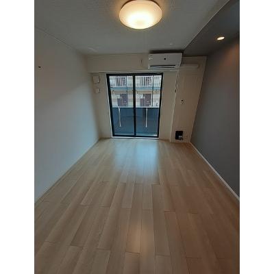 グランシュテル 108【管理NO：1-027455901-01070】 ★家具家電は申し込み後に搬入します 2026年09月上旬入居可能の物件画像