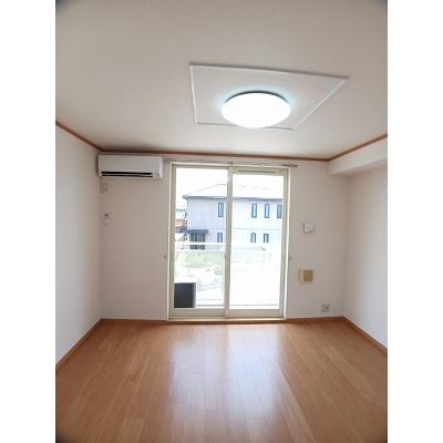 フレーシュ 201【管理NO：1-012438001-02010】の物件画像