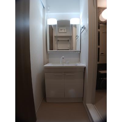 ノイエクレスト 102【管理NO：1-028552301-01020】 ★家具家電は申し込み後に搬入しますの物件画像
