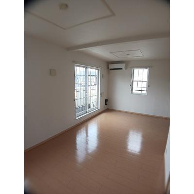 プロヴァンス　美川 201【管理NO：1-016839501-02010】 ★家具家電は申し込み後に搬入しますの物件画像